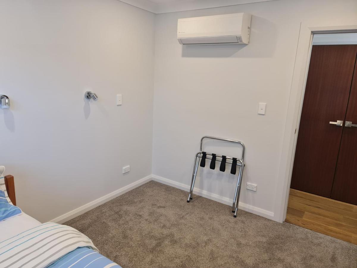 Brand New Home - Central Мастертон Екстер'єр фото